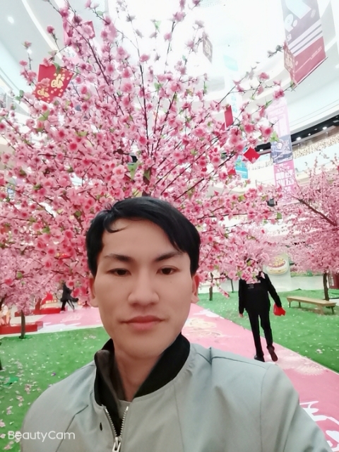单身一人的第一张照片--陆川残疾人相亲网